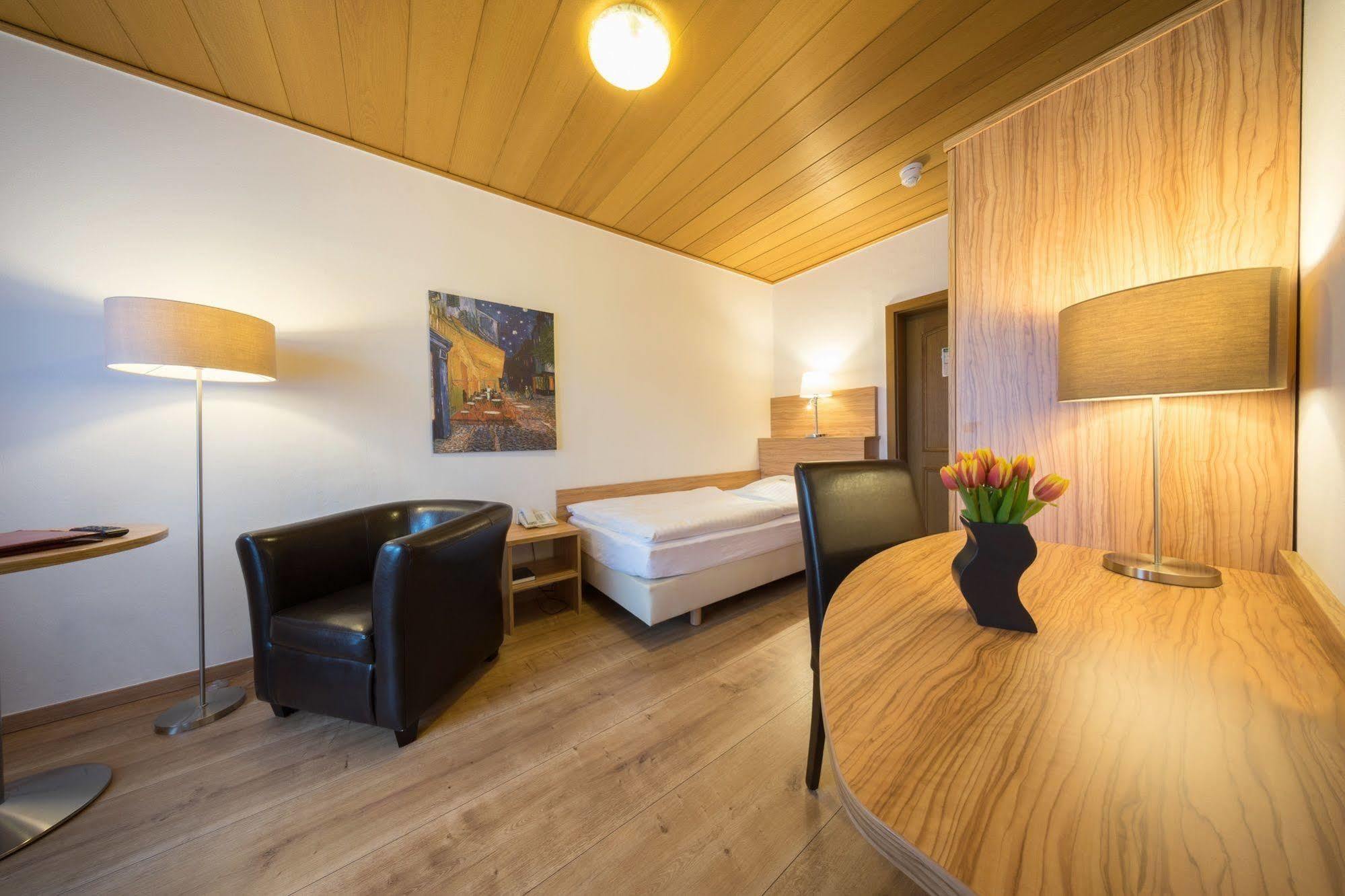 Parkhotel Pyrmont 바트피르몬트 외부 사진