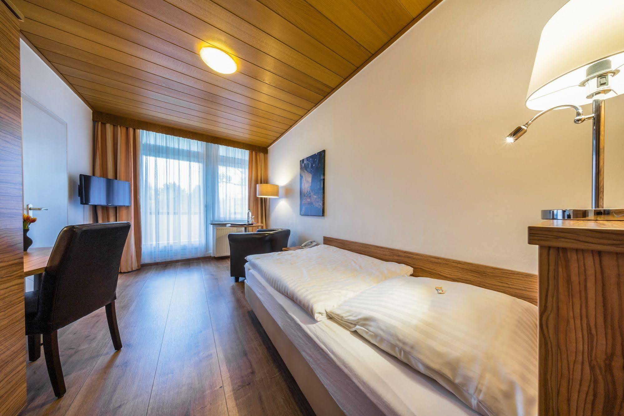 Parkhotel Pyrmont 바트피르몬트 외부 사진